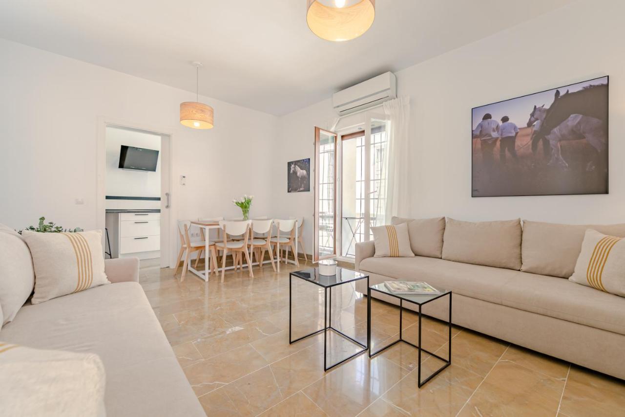 Isg Apartments Zaragoza-Free Parking 塞维利亚 外观 照片