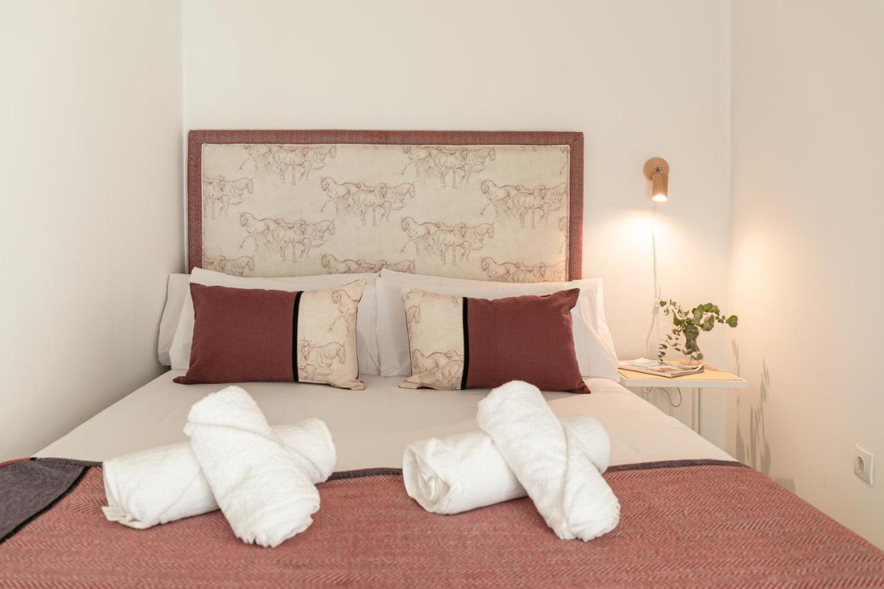 Isg Apartments Zaragoza-Free Parking 塞维利亚 外观 照片