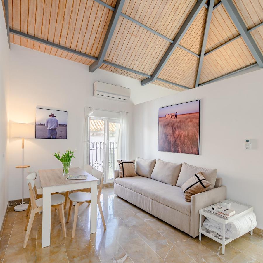 Isg Apartments Zaragoza-Free Parking 塞维利亚 外观 照片